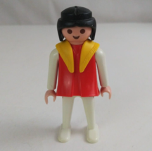 1974 Geobra Playmobile Woman Wearing Shawl 2.75&quot; Toy Figure - £6.09 GBP