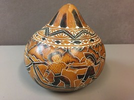 Vintage Mexican Folk Art Hand-Painted Lacquered Gourd Rattle Mexico - £22.21 GBP