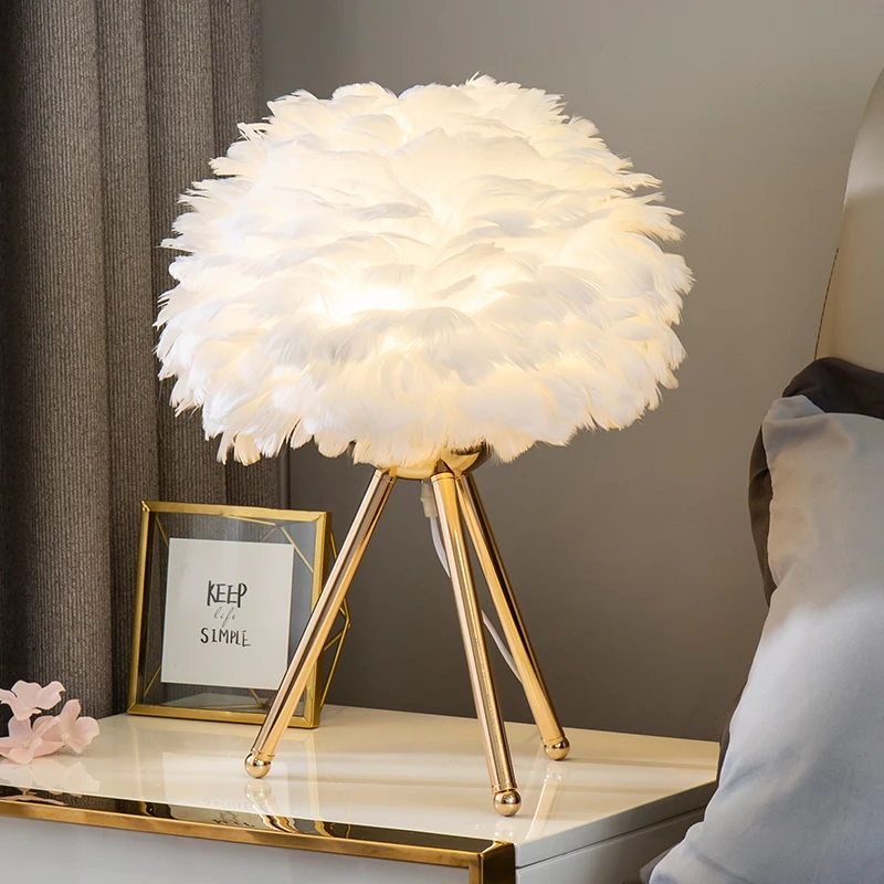 Feather Bedroom Table Lamp Modern Bedside Lamp Living Room Coffee Shop Wedding - £50.57 GBP+