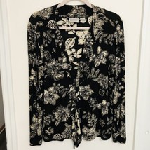 Chicos Size 2 Large Travelers Top Womens Black Floral Ruffle V-Neck Long Sleeve - £18.16 GBP