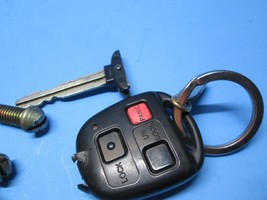 98-02 Toyota Land Cruiser Lexus LX470 Ignition lock cylinder Base 1 key fob OEM - £74.19 GBP