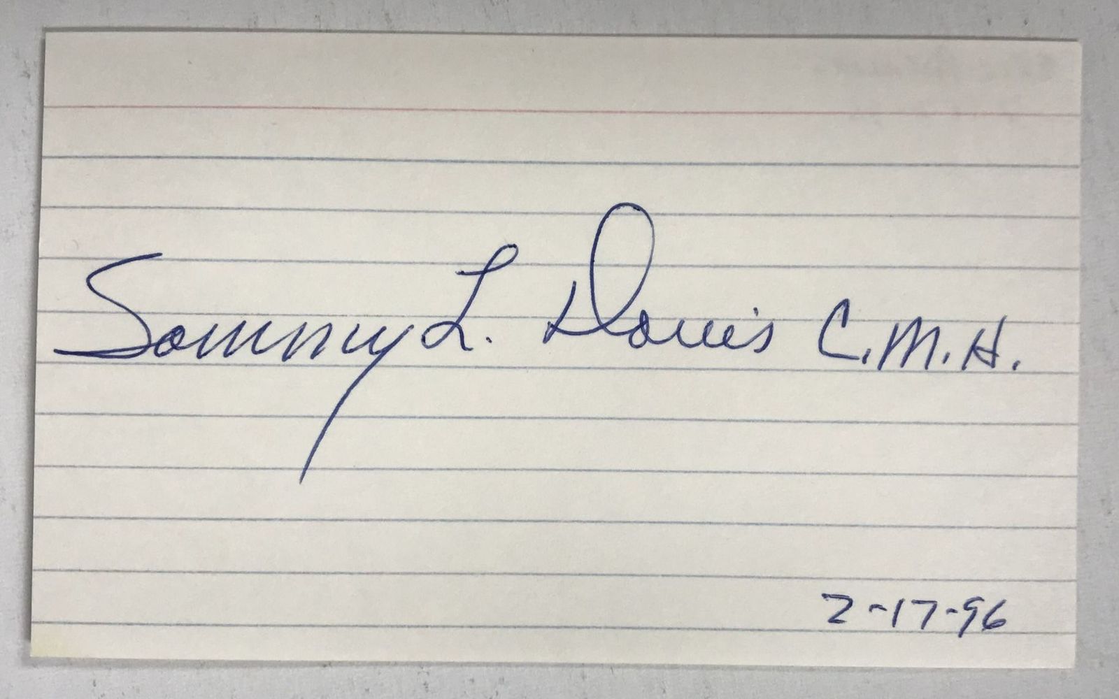 Primary image for Sammy L. Davis Signed Autographed 3x5 Index Card - Medal of Honor