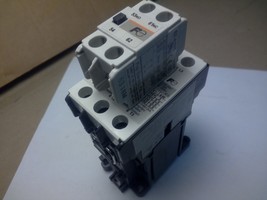 Fuji SC-E03/G /3 Pole Contactor With 24VDC Coil And SZ-A11/T Aux. NO-NC Contacts - £22.85 GBP