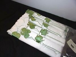 Green Applique Shamrocks Tablecloth + 4 Napkins Irish Celtic NEW Cloth 3... - $28.66