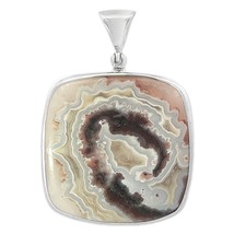 Stones Desire Agate Pendant Necklace (22&quot;) - £197.35 GBP