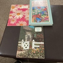 Three Books On flowers &amp; Gardening - £5.35 GBP