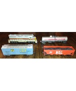 Athearn HO Scale &quot;Dummy&quot; Erie Lackawanna 2570 Train Locomotive &amp; 3 cars ... - $39.99