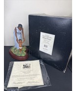 Thomas Blackshear Ebony Visions First Step Figurine LE #3826 w/ Box &amp; COA - $11,444.55 MXN