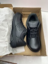 New Balance Triple Black Mens Size 13 D Walking Sneakers Shoes MW813BK USPS - $59.39