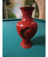 Vintage Authentic Chinese Cinnabar Vase Blue Enamel Inside &amp; Bottom 7 1/... - $2,358.59 MXN
