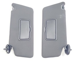 Pair of Sun Visors OEM 2011 2012 2013 2014 2015 Ford Explorer90 Day Warr... - $705.74 MXN