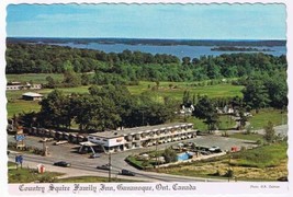 Postcard Country Squire Family Inn Gananoque Ontario - $3.95