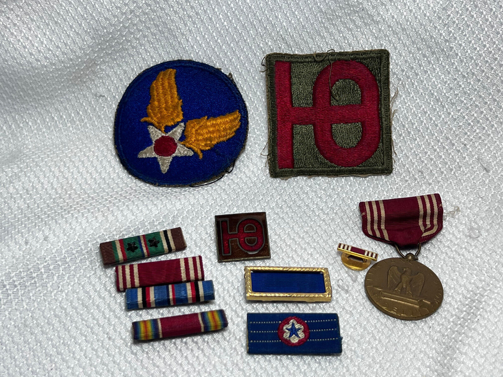 WW2 US Army Military Lot 90th Infantry Pin Patch US Air Force Civilian Bar Pins - £47.03 GBP