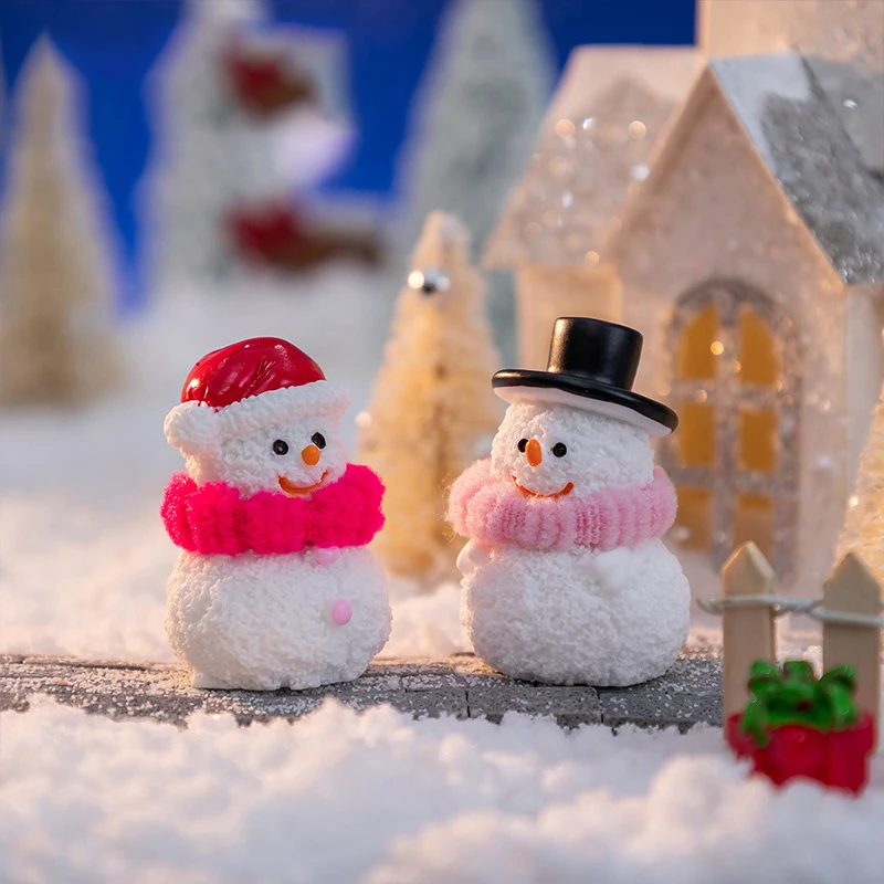 Miniature Christmas Snowman Gift Box Accessory Fairy Garden Figurines Dollhouse - £6.90 GBP+