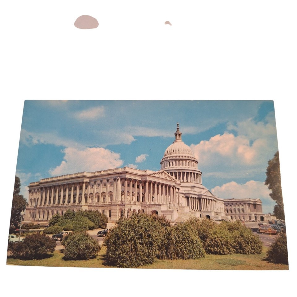 Postcard The United States Capitol Washington D.C. Chrome Unposted - $4.84
