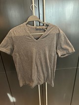 Men’s Theory size L t-shirt - $276.79 MXN