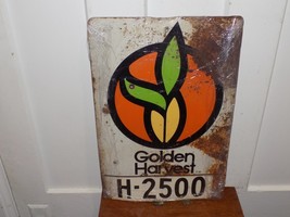 Vintage Golden Harvest Agricultural Metal Sign - $1,384.01 MXN