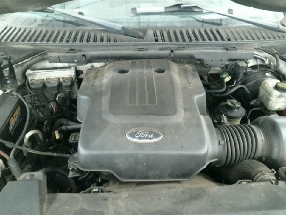 Brake Master Cylinder Fits 02-06 EXPEDITION 104914547!! Master Cylinder Only !! Item image 6