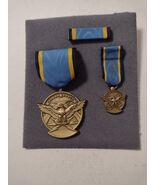 USAF AERIAL ACHIEVEMENT MEDAL SET - FULL &amp; MINI MEDAL, RIBBON BAR :KY24-6 - $31.68