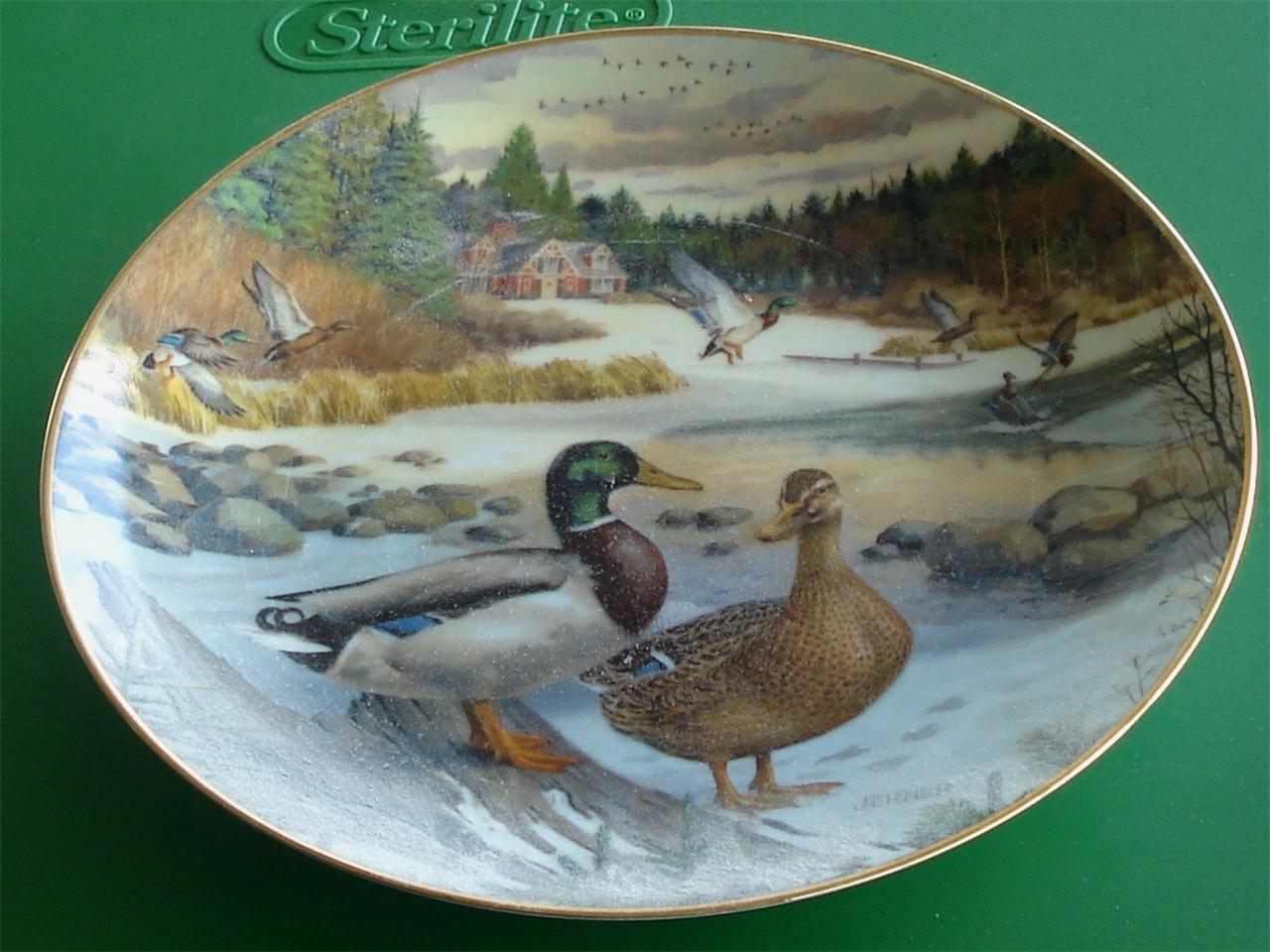 Nice Collectible Knowles The Mallard Plate, Bart Jerner, 1986, CTO Original Box - $19.79