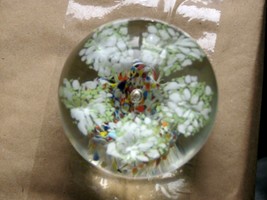 Glass Paper weight, Studio Hand Blown, White Flowers,  3.75 in T.x 3 Dia. - £28.04 GBP
