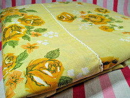 Lovely 1960&#39;s Cannon Monticello Yellow Rose No Iron Muslin Twin Flat Sheet - £15.69 GBP