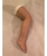 DANBURY MINT Doll Parts TWO OF A KIND SHIRLEY TEMPLE ( Right Leg Only) - $8.08 CAD
