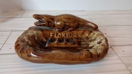 Retro Florida  alligator  Vintage Souvenir Crocodile Ashtray - $8.43