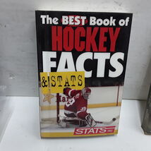 The Best Book of Hockey Facts and Stats - $18.36 MXN