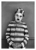 Charlie Chaplin In Prison &quot;Mugshot&quot; Comedic Actor 5X7 Publicity Photo - £6.76 GBP