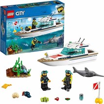 LEGO City Great Vehicles Diving Yacht 60221 Building Kit - £29.42 GBP