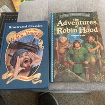 Two Illustrated Classics Munity On The Bounty&amp; The Adventures Of Robin Hood - £7.50 GBP