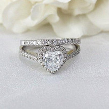 2.50CT Heart Moissanite Halo Engagement &amp; Wedding Band Ring Set 14K Gold Plated - £130.35 GBP