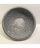 Vintage Gray Enamelware Colander Graniteware Strainer Primitive Farmhouse - £13.98 GBP