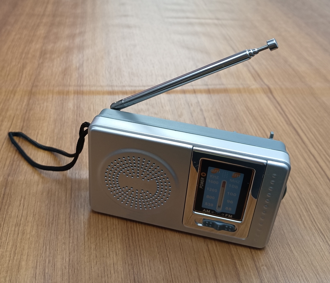 ISMUPN  Portable radios mini high sensitivity radio telescopic antenna b... - $18.45