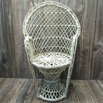 VTG Wicker Rattan Chair 15&quot; Peacock Fan Back Doll Furniture Plant Stand Boho - £17.73 GBP