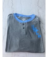 UNC Tar Heels North Carolina Mens Large Gray &amp; Blue 2-Button T-Shirt/ Ca... - £7.61 GBP