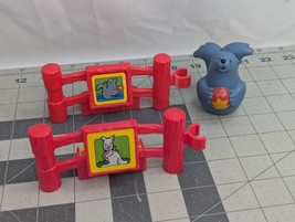 Fisher Price Little People Zoo Seal Red Fence Lot - $8.96