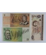 Australia &amp; New Zealand Currency Set Aus 1972 $1 &amp; NZ (1981-85) $1 - $52.46
