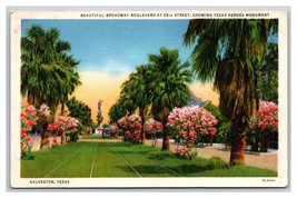 Broadway Boulevard Street View Galveston Texas TX  UNP Linen Postcard W20 - £1.54 GBP