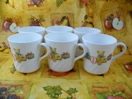Vintage 6 Corelle Holiday Magic Christmas Coffee Cups by Corning Ware - £25.96 GBP