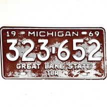 1969 United States Michigan Great Lake Trailer License Plate 323-652 - $18.80