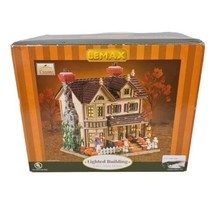  Lemax Village Collection House Fall Comes Home Lighted Halloween House 55211 - £71.32 GBP