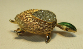 JJ Jewelry Fashionable Emerald Green Head &amp; Rhinestone Turtle Pin Brooch 2&quot; - £7.22 GBP