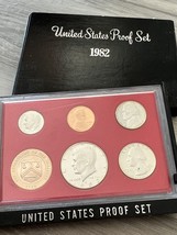 1982 United States Mint Annual 5 Coin Proof Set Original and as issued - $12.79