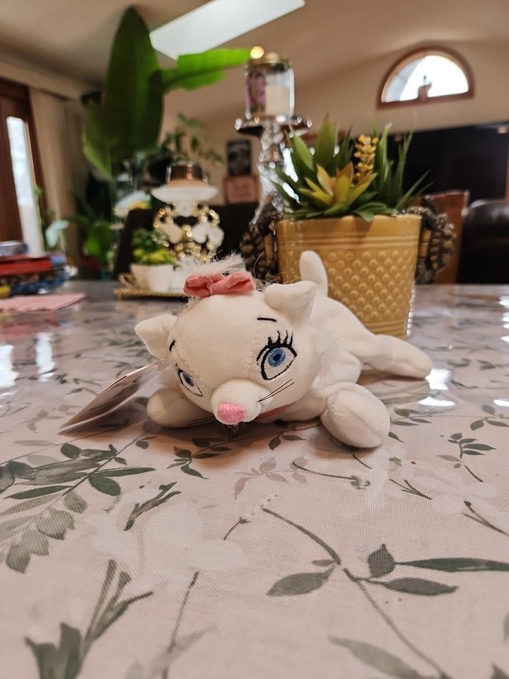 The Disney Store Aristocats MARIE Kitten 7&quot; Beanie Mini Bean Bag Plush NWT - $9.70