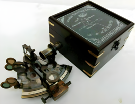 Vintage Collectible Brass Marine German Nautical Sextant W/ Maritime Wooden Box - £38.11 GBP