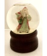 Vintage Silvestre Christmas Musical Snow Globe Santa Claus Is Coming To ... - €17,68 EUR