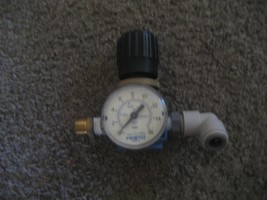 Festo Régulateur de Pression LR-1/8-S-B W / Jauge 162836 0-230 Psi #272246 - £12.12 GBP