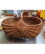 Woven Vine Basket 19 x 12 x 12 Rustic Primitive Country Cottage Rattan V... - $101.53 CAD